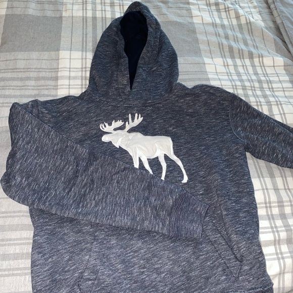 A beautiful boys hoddie - Picture 2 of 6